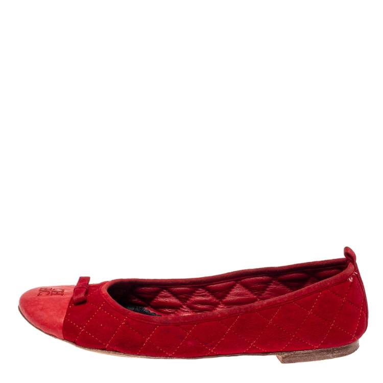 Pre Owned CH Carolina Herrera Red Suede And Leather Bow Ballet Flats Size 37