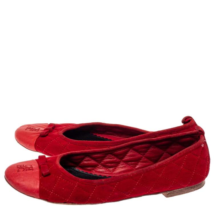 Pre Owned CH Carolina Herrera Red Suede And Leather Bow Ballet Flats Size 37