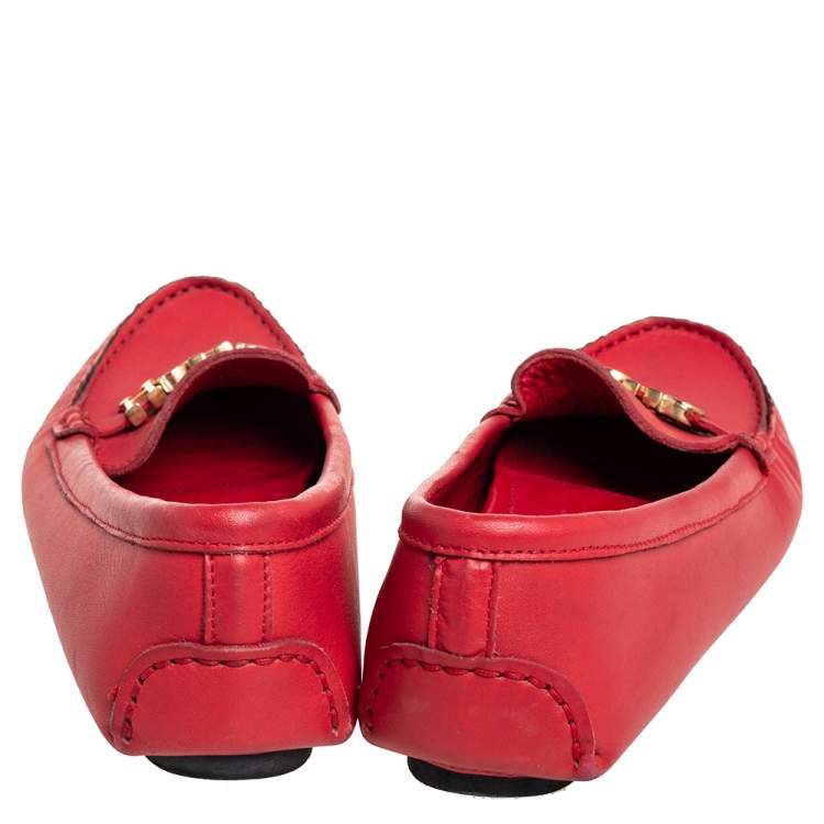 Pre Owned Carolina Herrera Red Leather Slip On Loafers Size 39
