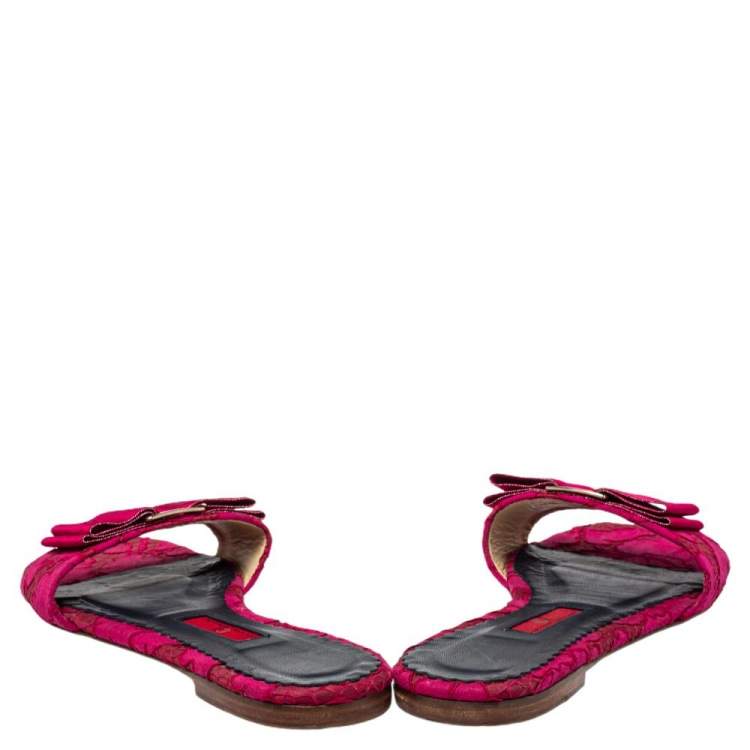Pre Owned Carolina Herrera Pink Satin And Lace Bow Flat Slides Size 38