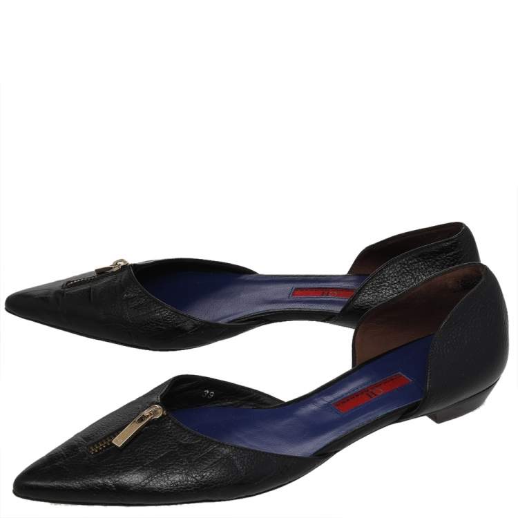 مملوكة مسبقًا Carolina Herrera Black Leather Pointed Toe Flats Size 39