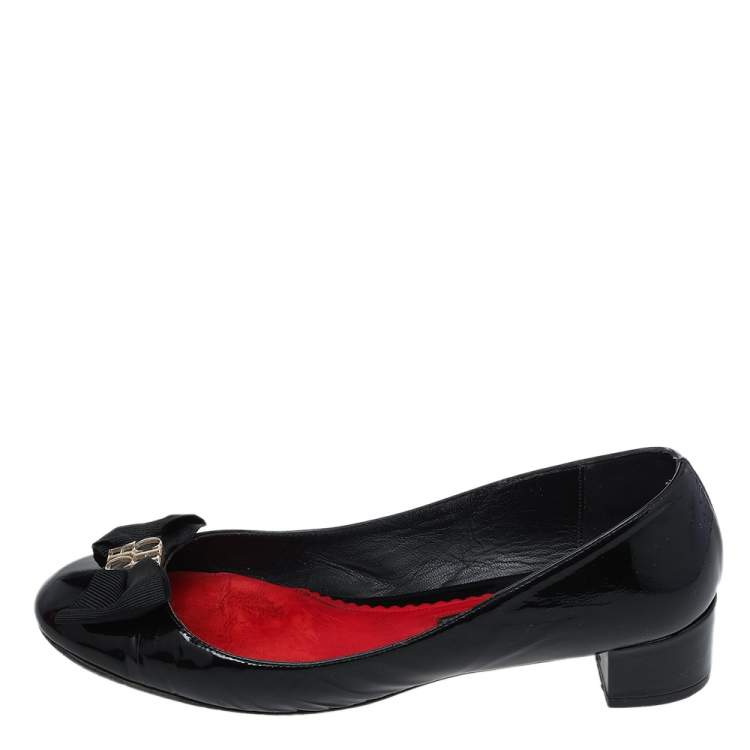 Pre Owned Carolina Herrera Black Patent Leather Bow Block Heel Pumps Size 41