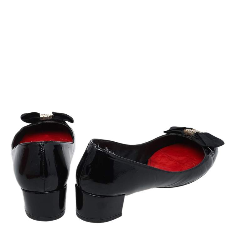 Pre Owned Carolina Herrera Black Patent Leather Bow Block Heel Pumps Size 41