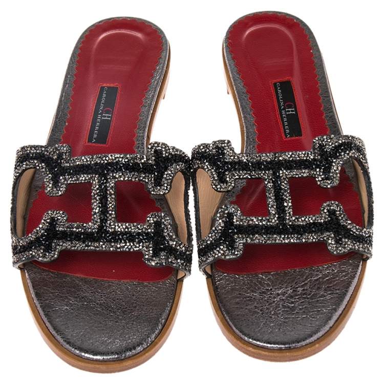 Pre Owned Carolina Herrera Multicolor Crystal Embellished CH Insignia Cutout Slide Flats Size 38