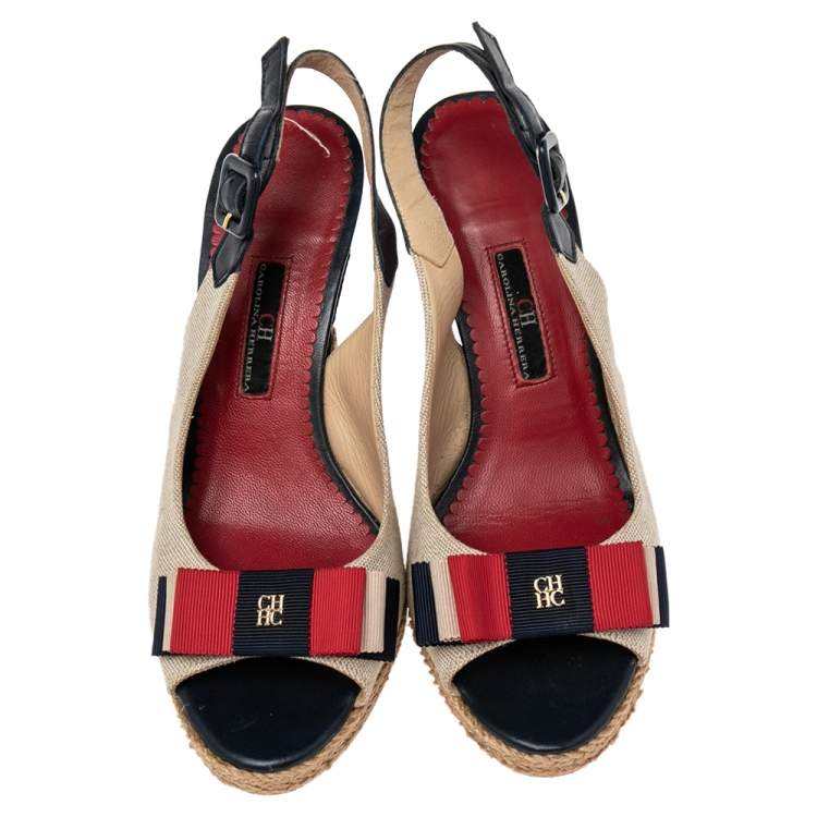 مملوكة مسبقًا Carolina Herrera Beige Canvas Wedge Platform Espadrille Slingback Sandals Size 37