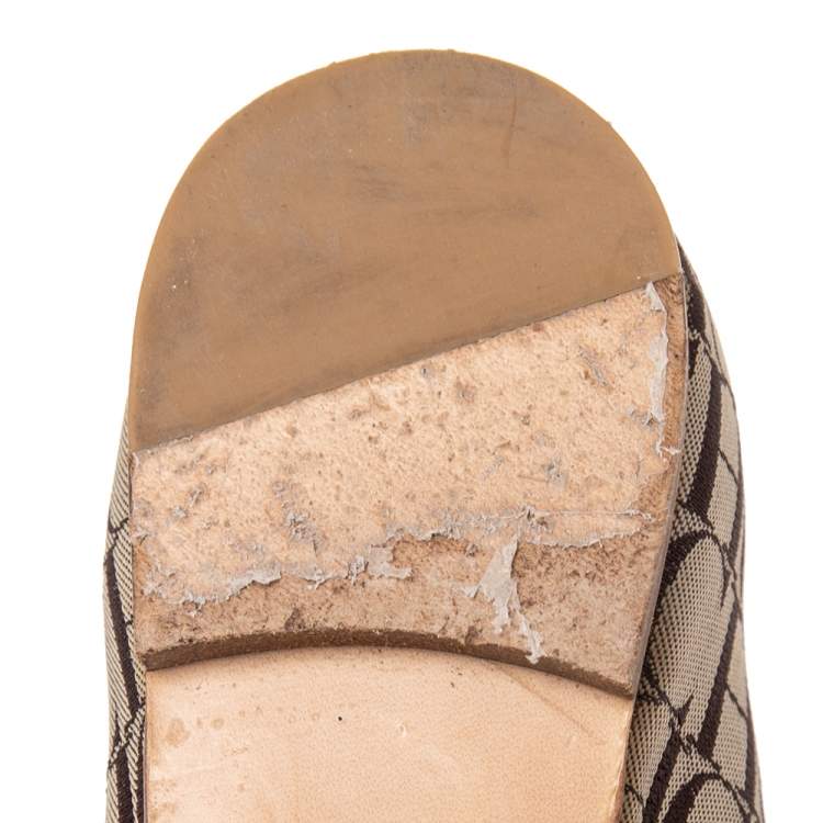 Pre Owned Carolina Herrera Brown/Beige Signature Canvas Logo Smoking Slippers Size 36