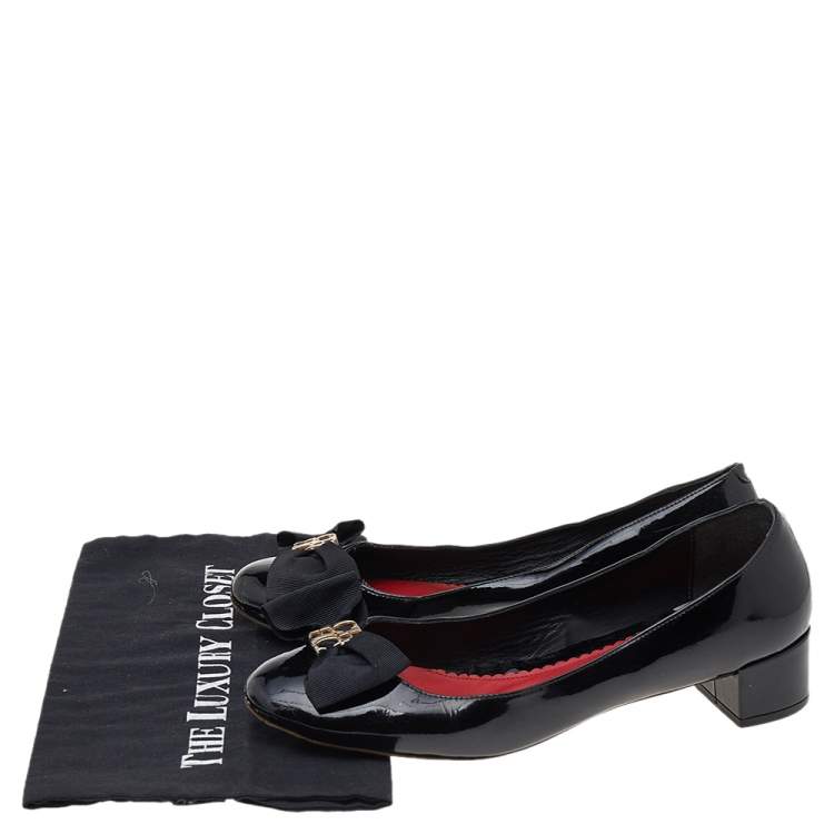Pre Owned CH Carolina Herrera Black Patent Leather Bow Pumps Size 40