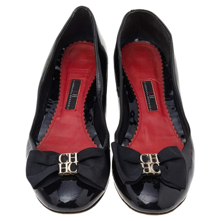 Pre Owned CH Carolina Herrera Black Patent Leather Bow Pumps Size 40