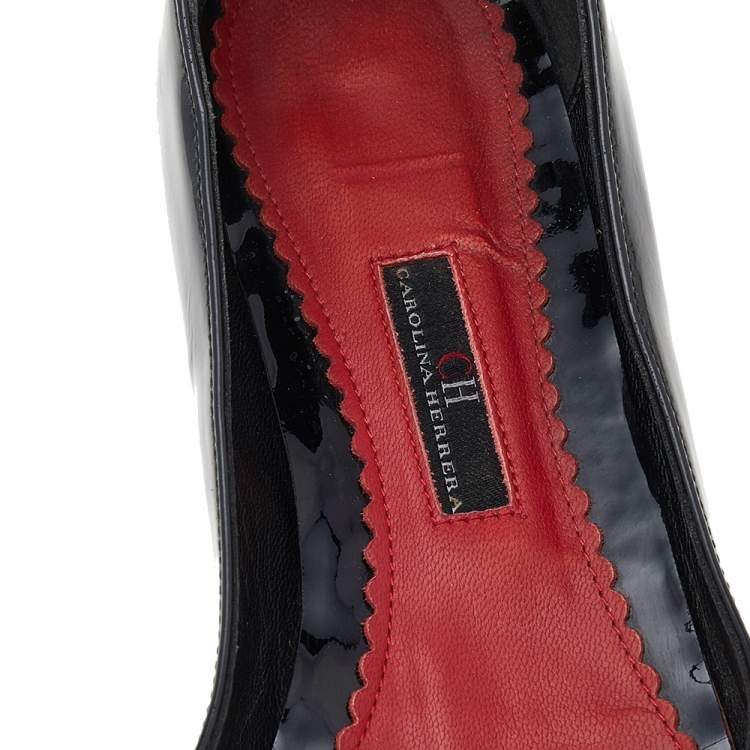 Pre Owned CH Carolina Herrera Black Patent Leather Bow Pumps Size 40