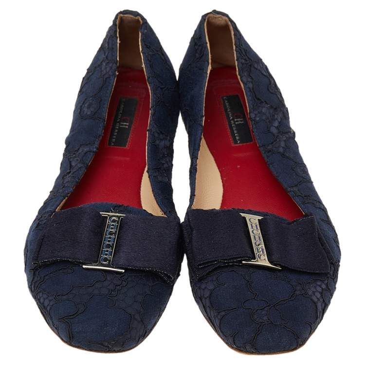 Pre Owned CH Carolina Herrera Blue Lace And Fabric Bow Loafers Size 38