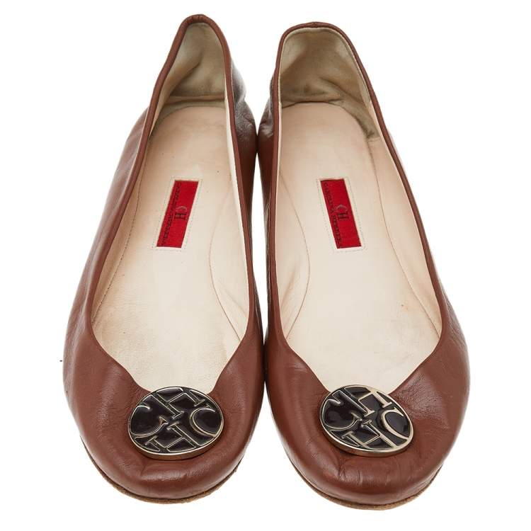 Pre Owned CH Carolina Herrera Brown Leather Logo Ballet Flats Size 39