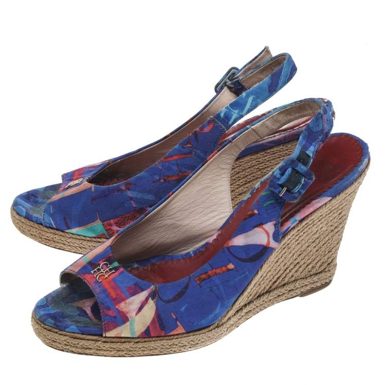 Pre Owned CH Carolina Herrera Blue Printed Fabric Cork Wedge Peep Toe Slingback Sandals Size 39