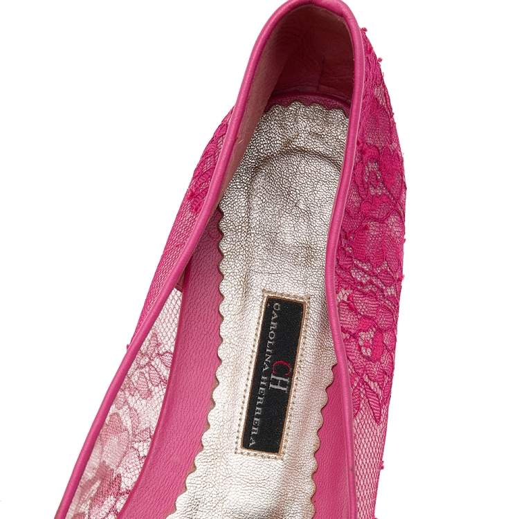 Pre Owned CH Carolina Herrera Pink Lace And Leather Bow Ballet Flats Size 41