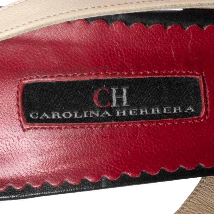 Pre Owned CH Carolina Herrera Black/Beige Leather Bow Detail Pointed-Toe Slingback Pumps Size 38