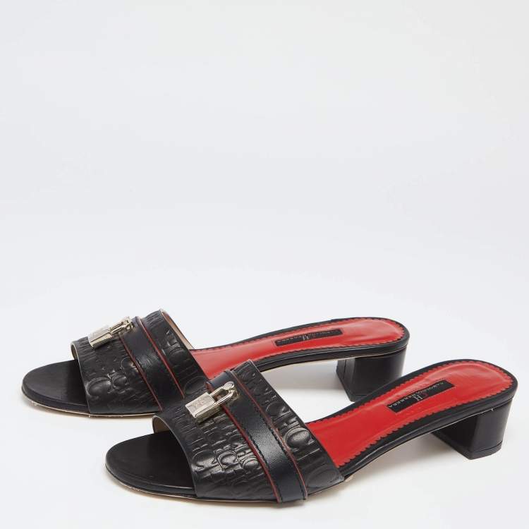 Pre Owned Carolina Herrera Black Monogram Leather Traveller Locked Slide Sandals Size 40
