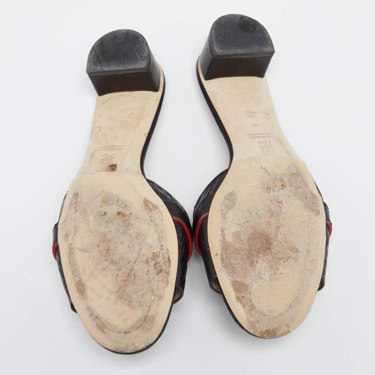 Pre Owned Carolina Herrera Black Monogram Leather Traveller Locked Slide Sandals Size 40