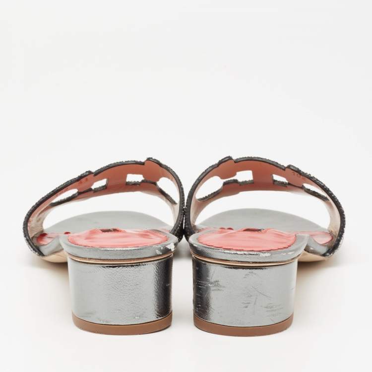 Pre Owned Carolina Herrera Silver Glitter Slides Sandals Size 41