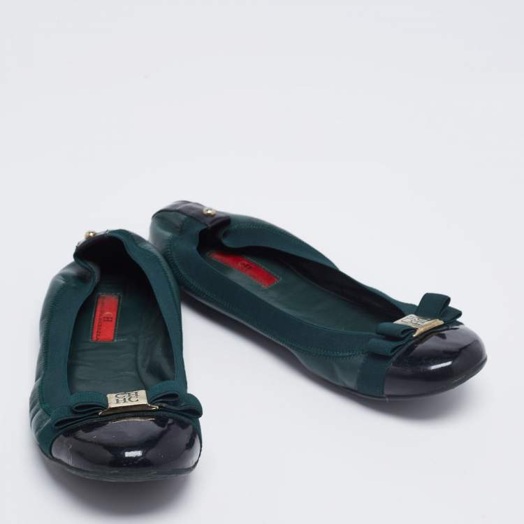 Pre Owned CH Carolina Herrera Dark Green/Black Patent and Leather Bow Ballet Flats Size 38
