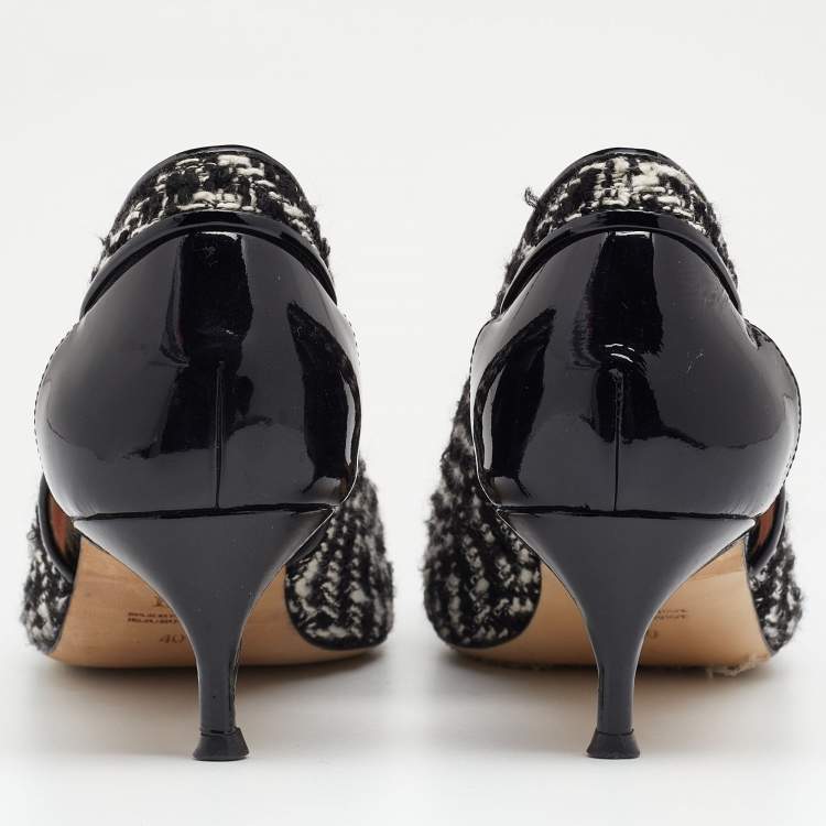 Pre Owned CH Carolina Herrera Black/White Fabric And Patent Leather Pointed Toe Pumps Size 40