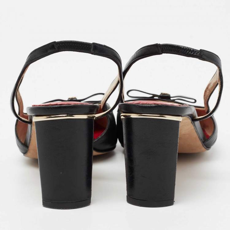 Pre Owned CH Carolina Herrera Black Patent and Leather Slingback Pumps Size 39