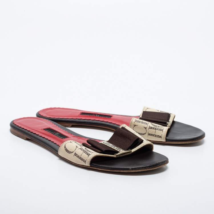Pre Owned Carolina White/Brown Canvas Herrera Flat Slides Size 37