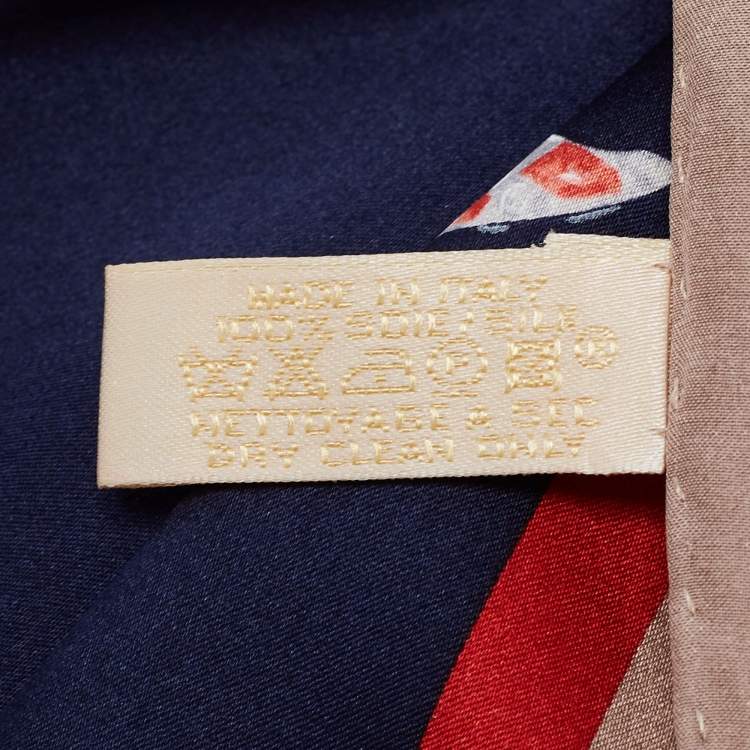 مملوكة مسبقًا Cartier Navy Blue Floral Printed Silk Square Scarf