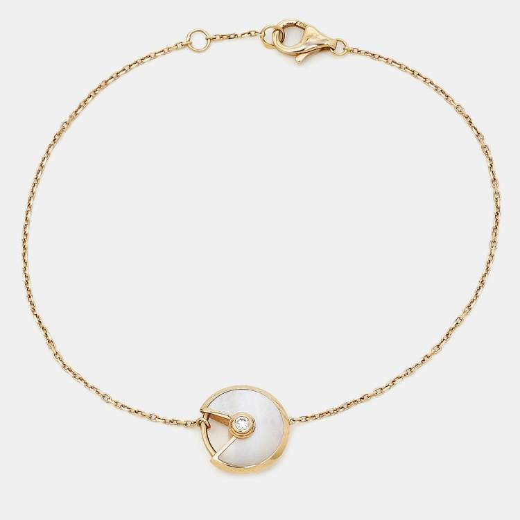 مملوكة مسبقًا Cartier Amulette de Cartier Mother of Pearl Diamond 18k Yellow Gold XS Model Bracelet