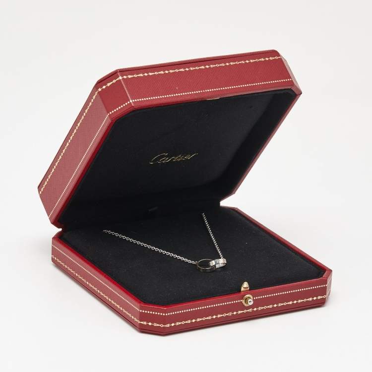 مملوكة مسبقًا Cartier Love Interlocking Loop 18k White Gold Necklace