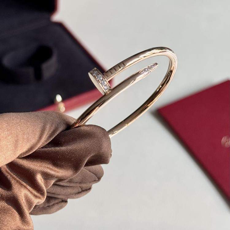 Pre Owned Cartier Juste un Clou Bracelet Rose Gold Diamond Tips Size 16