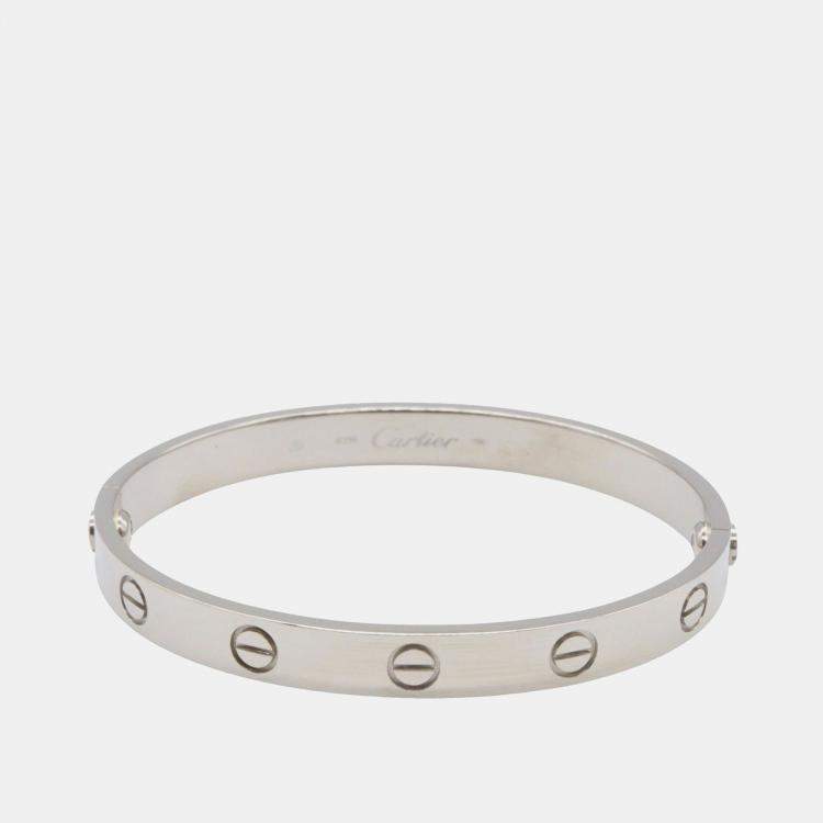 Pre Owned سوار كارتتيه لوف كلاسيكي ذهب أبيض عيار 18 قيراط