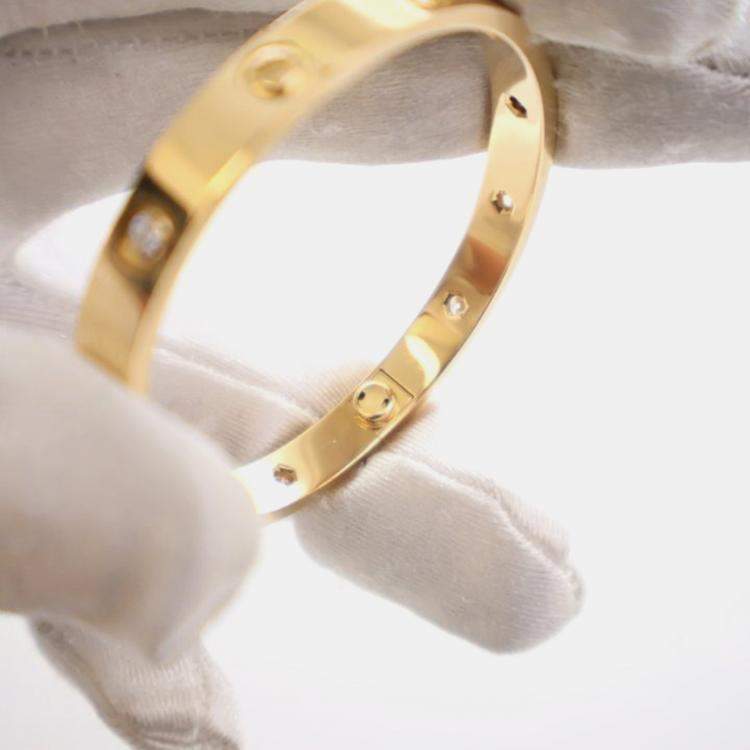 Pre Owned Cartier Classic Model 10 Diamond Love Bracelet Sz 16