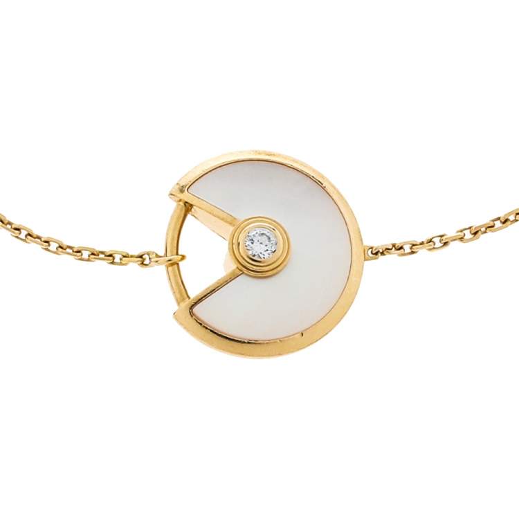 Pre Owned Cartier Amulette De Cartier Mother of Pearl Diamond 18K Yellow Gold Bracelet