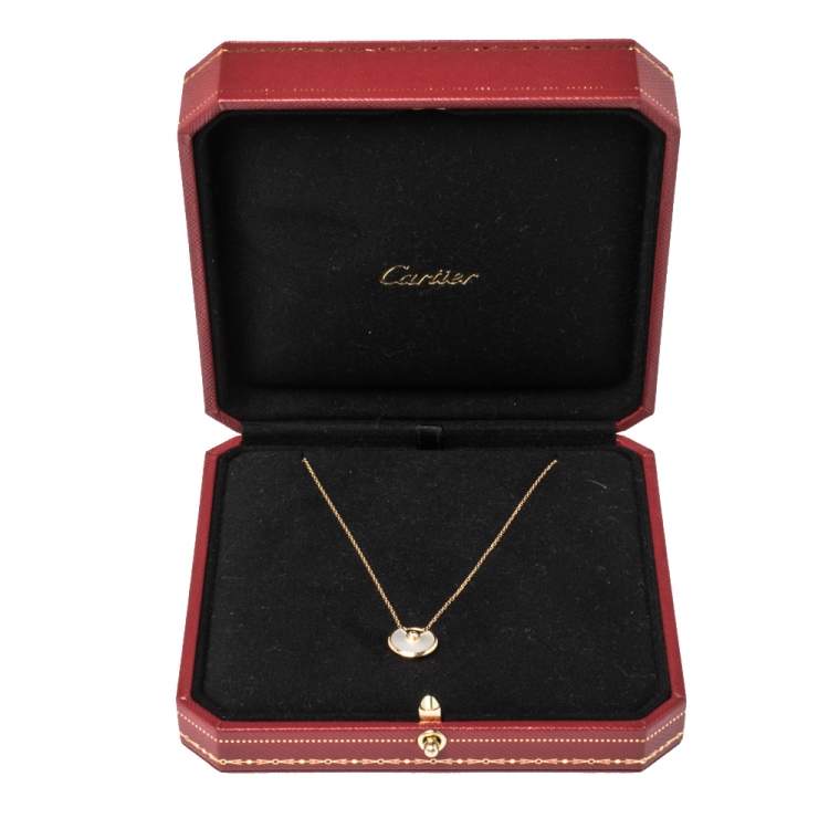 Pre Owned Cartier Amulette De Cartier Diamond Mother of Pearl 18K Yellow Gold Necklace XS