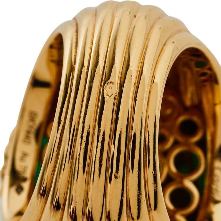 Pre Owned Cartier Paris Nouvelle Vague Chrysoprase 18K Yellow Gold Cocktail Ring Size 54