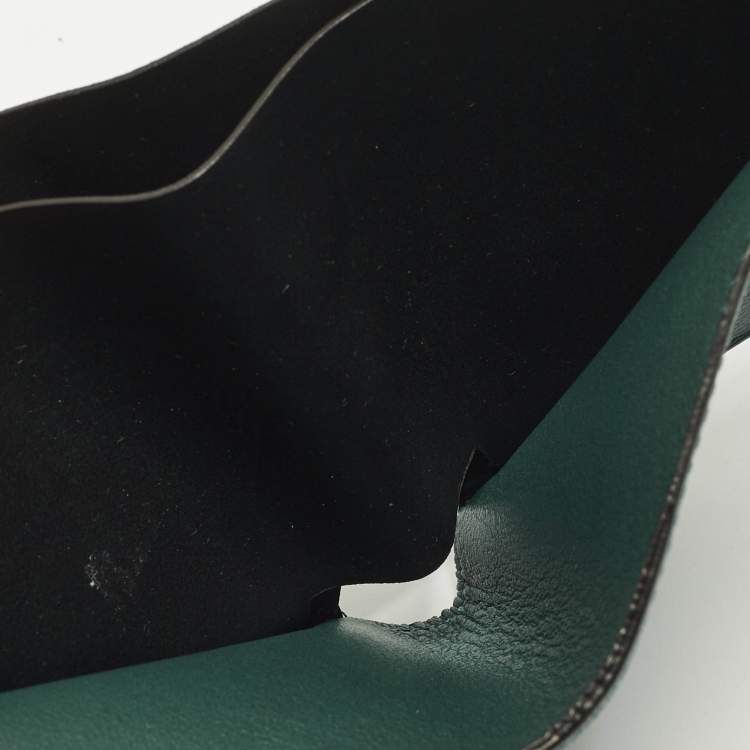 Pre Owned محفظة كارتييه ماست دو كارتييه جلد عنابي ثنائية الطي