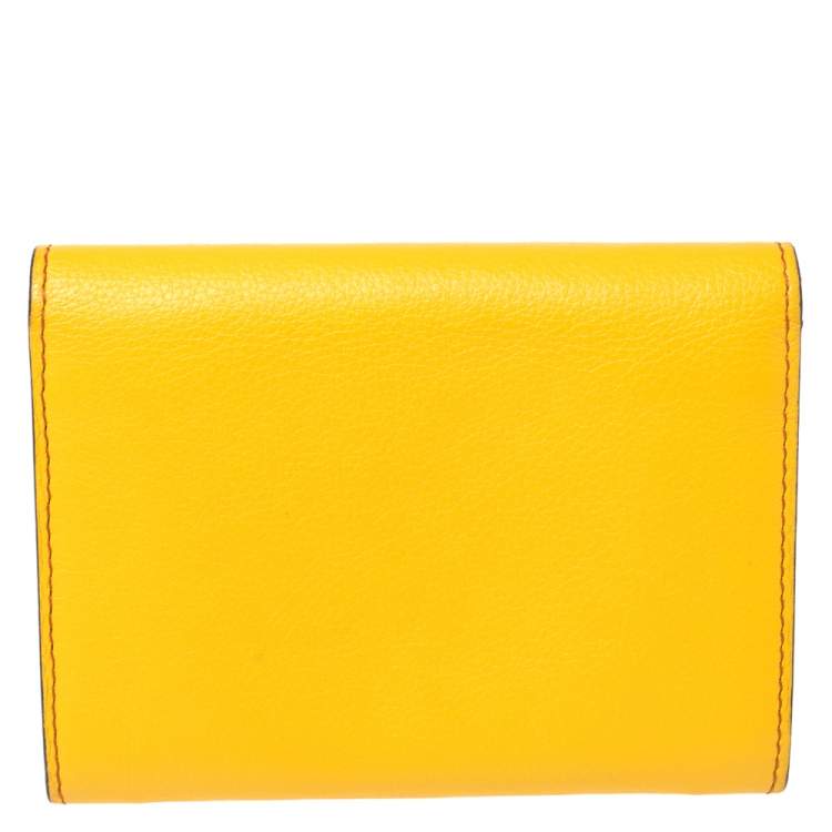 Pre Owned Cartier Yellow Leather Small C de Cartier Compact Wallet 