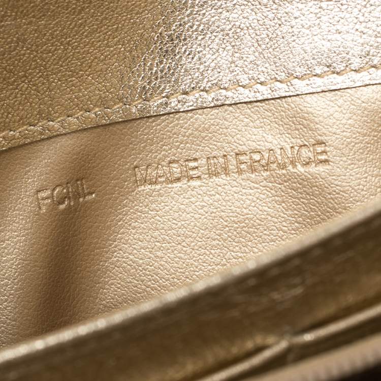 Pre Owned Cartier Metallic Gold Leather Love Continental Wallet