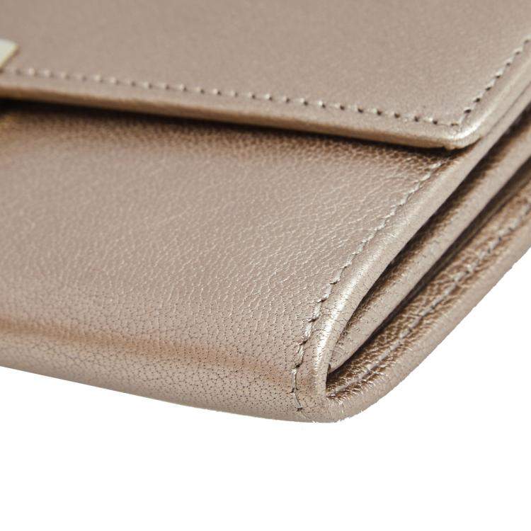 مملوكة مسبقًا Cartier Gold Leather Love Continental Wallet