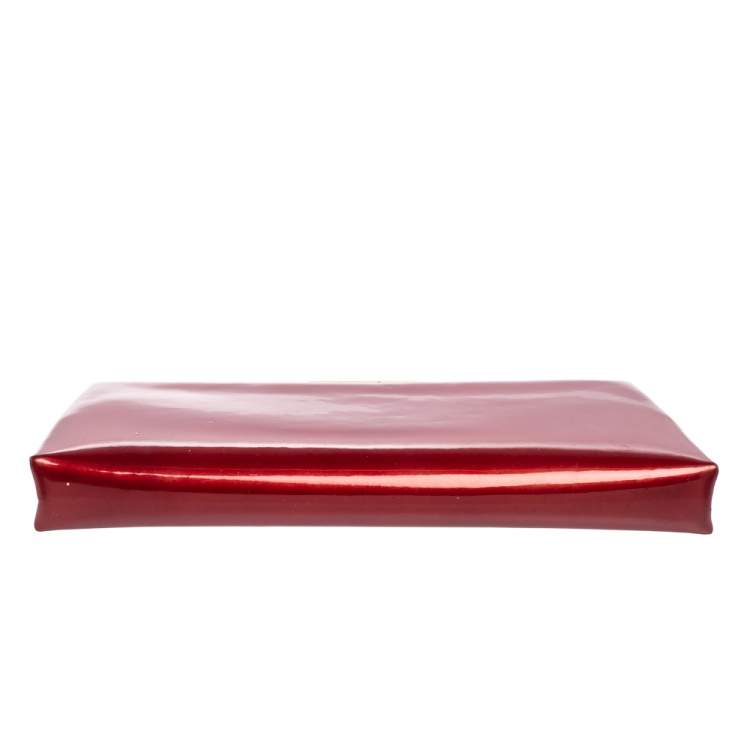Pre Owned Cartier Red Patent Leather Frame Chain Clutch