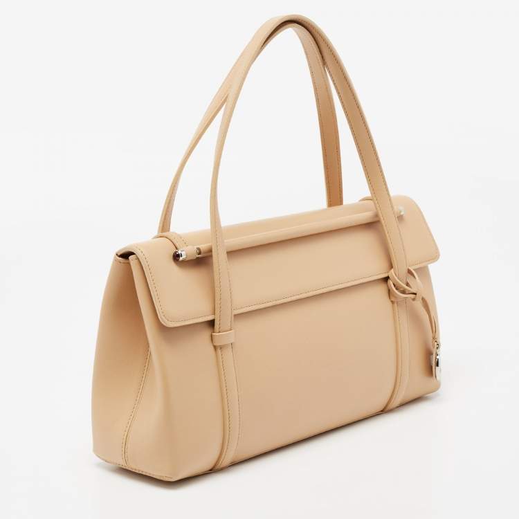 Pre Owned Cartier Beige Leather Cabochon Flap Shoulder Bag