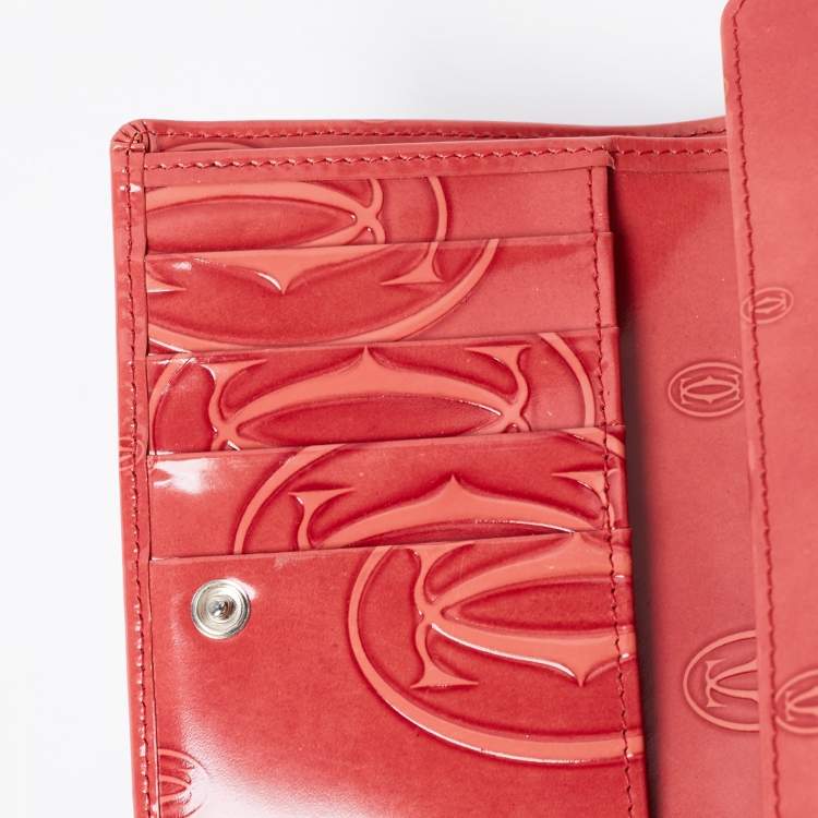 مملوكة مسبقًا Cartier Rouge Patent Leather Happy Birthday Compact Wallet