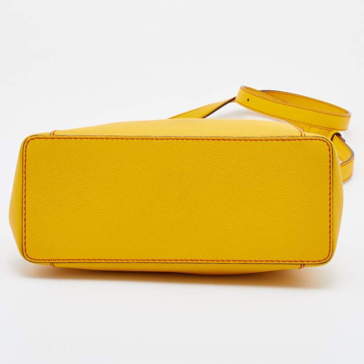مملوكة مسبقًا Cartier Yellow Leather Mini C De Cartier Satchel