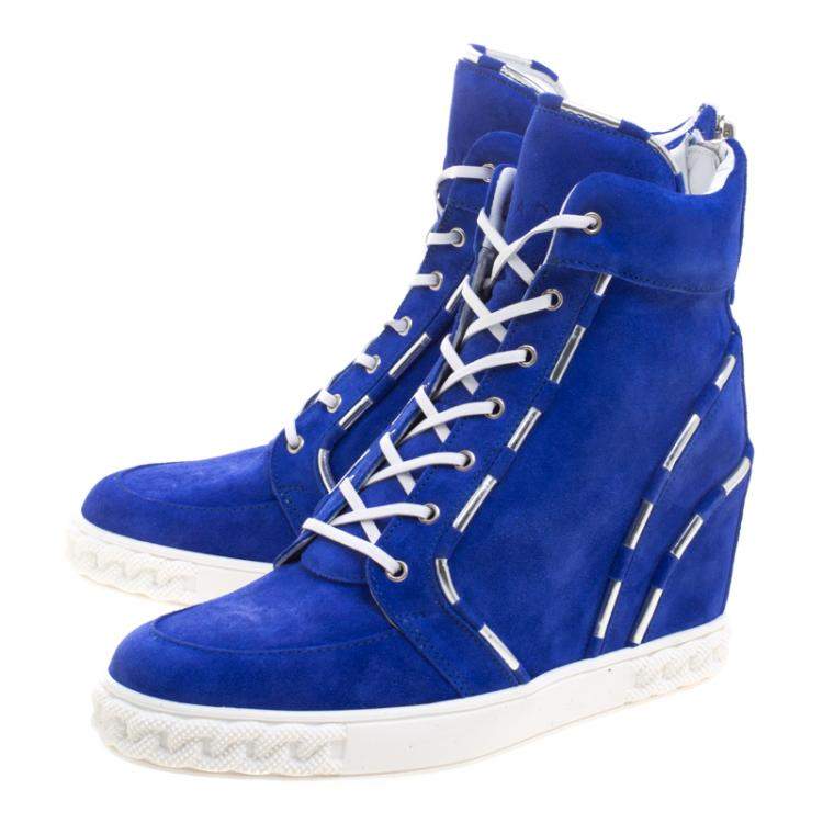 مملوكة مسبقًا Casadei Blue Suede High Top Wedge Sneakers Size 37.5