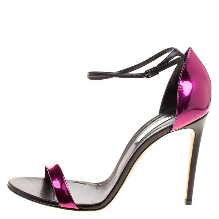 مملوكة مسبقًا Casadei Metallic Magenta and Black Leather Candylux Ankle Strap Open Toe Sandals Size 41