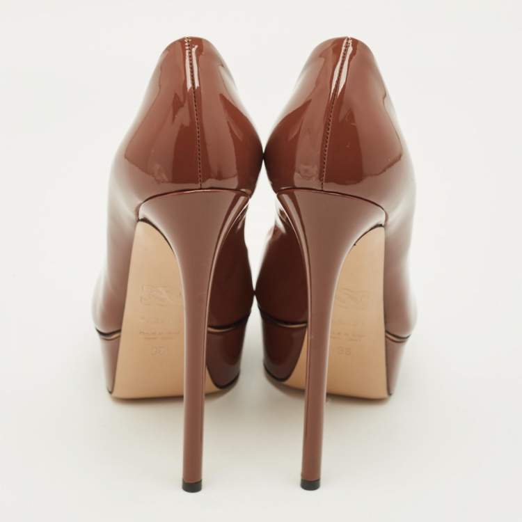 Pre Owned Casadei Size 38 Brown Patent Leather Platform Pumps