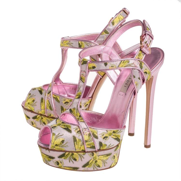 مملوكة مسبقًا Casadei Pink Leather And Jacquard Bee Motif Sandals Size 38