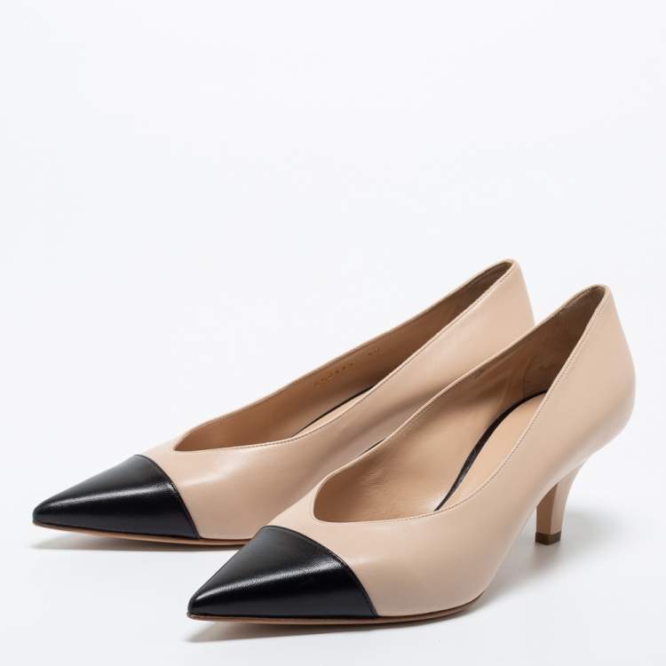 Pre Owned Casadei Beige/Black Leather Pointed Toe Pumps Size 40