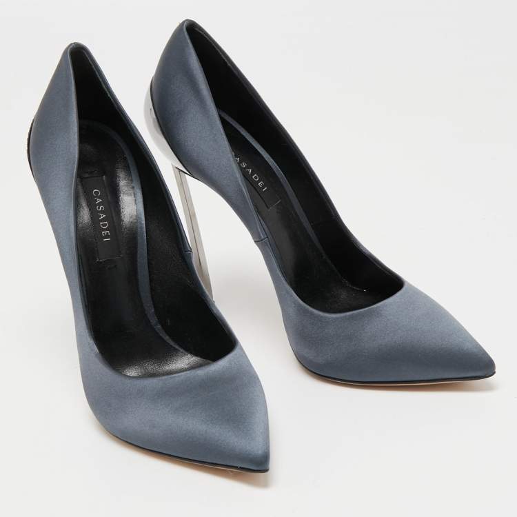 مملوكة مسبقًا Casadei Dark Grey Satin Blade Pumps Size 38