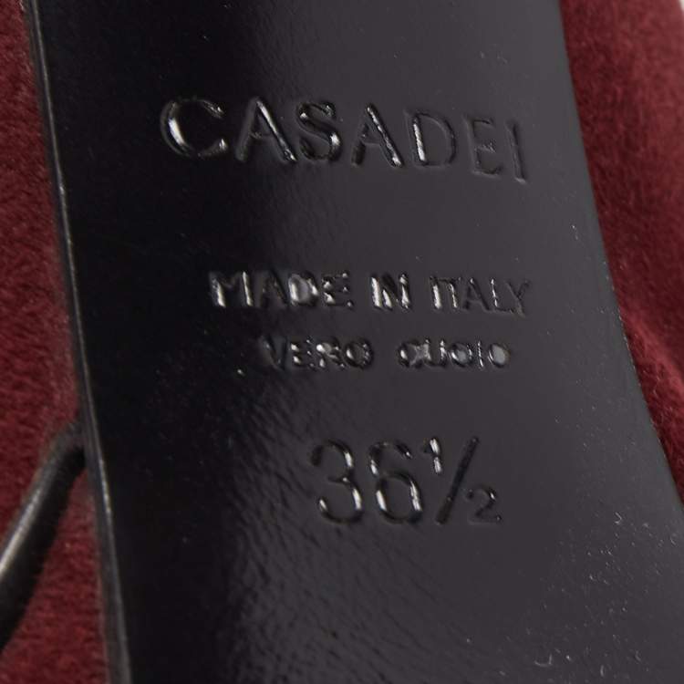 مملوكة مسبقًا Casadei Burgundy Suede Platform Pumps Size 36.5