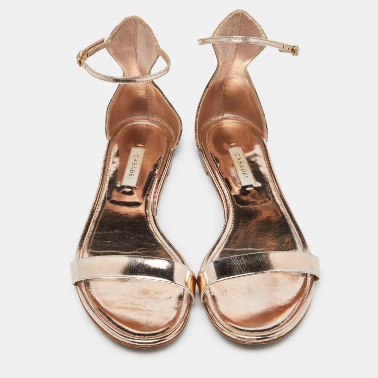 مملوكة مسبقًا Casadei Metallic Leather and Lizard Embossed Ankle Strap Sandals Size 39.5
